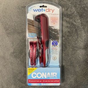 CONAIR WET/DRY Ceramic Flat Iron, 1.5”